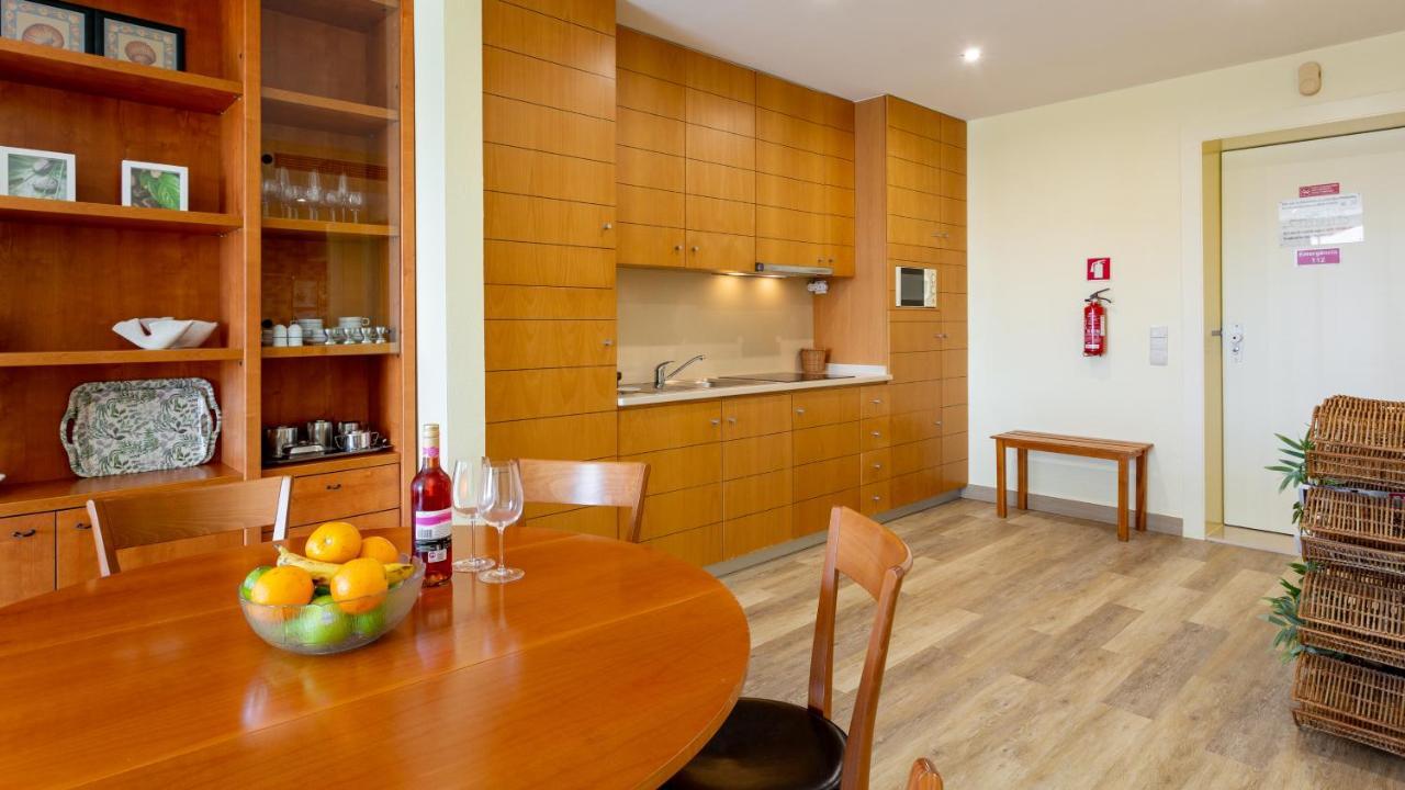 Divine Marina Apartment W/ Pool & Garden By Lovelystay Quarteira Exterior photo